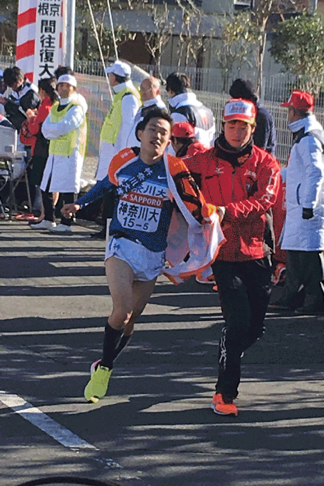 箱根町・芦ノ湖駐車場（往路5区）